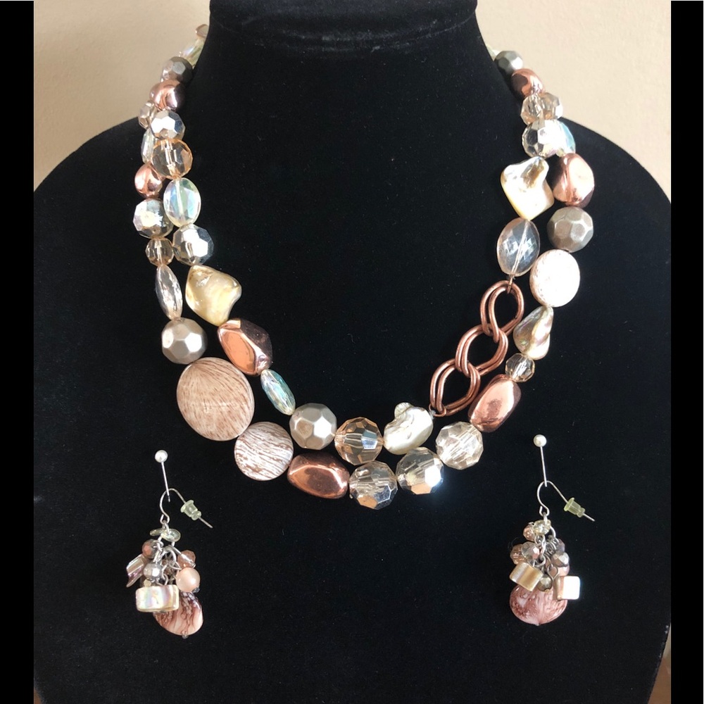 Vintage bead necklace and earrings